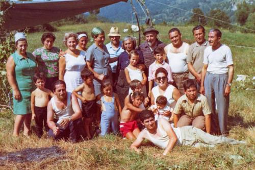 Scampagnata-famiglia-Pellegrini